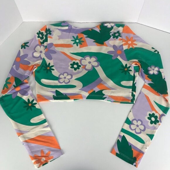 Nwt - H&m Knot-Detail Crop Top. Floral Print In Green/Orange Color. Size: M. - Picture 3 of 10